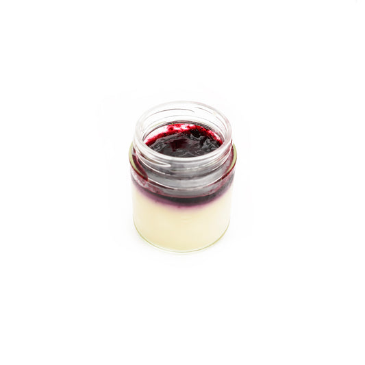 Tarta de queso con mermelada de arándanos