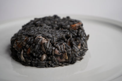 Arroz negro con chipirón y gambas